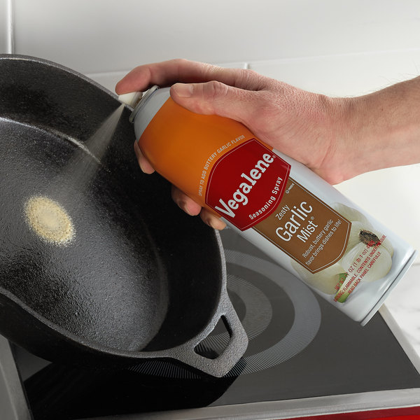 What is the difference between cooking oil and cooking spray? 