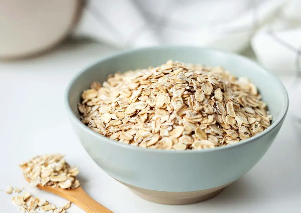 Can You Eat Oats Without Cooking? | Loving Food