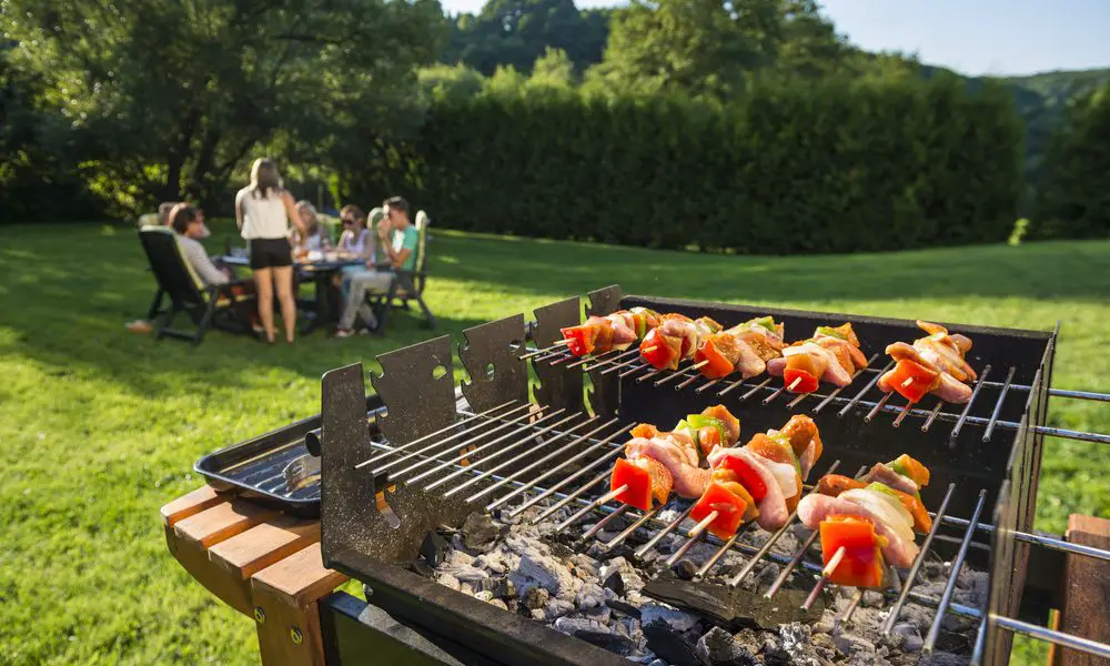Can You Put A BBQ On Artificial Grass?Can You Put A BBQ On Artificial Grass?