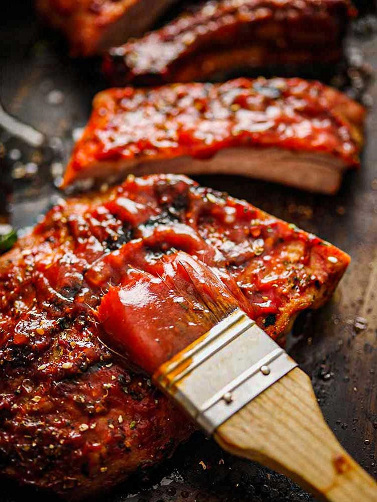 What Is The Difference Between BBQ Sauce & Steak Sauce?
