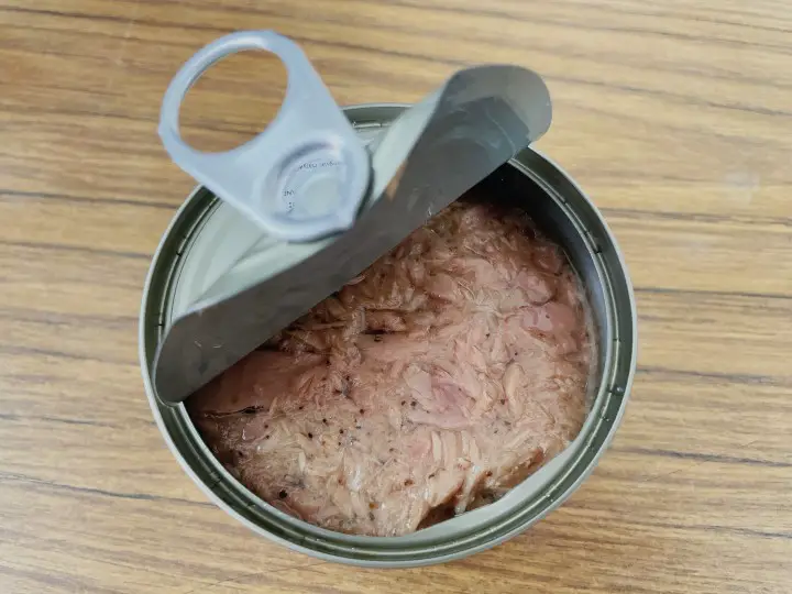 Canned tuna