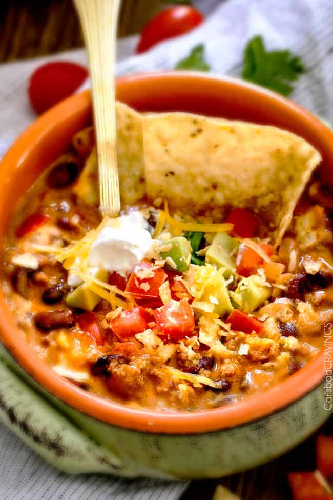 Cheesy taco soup