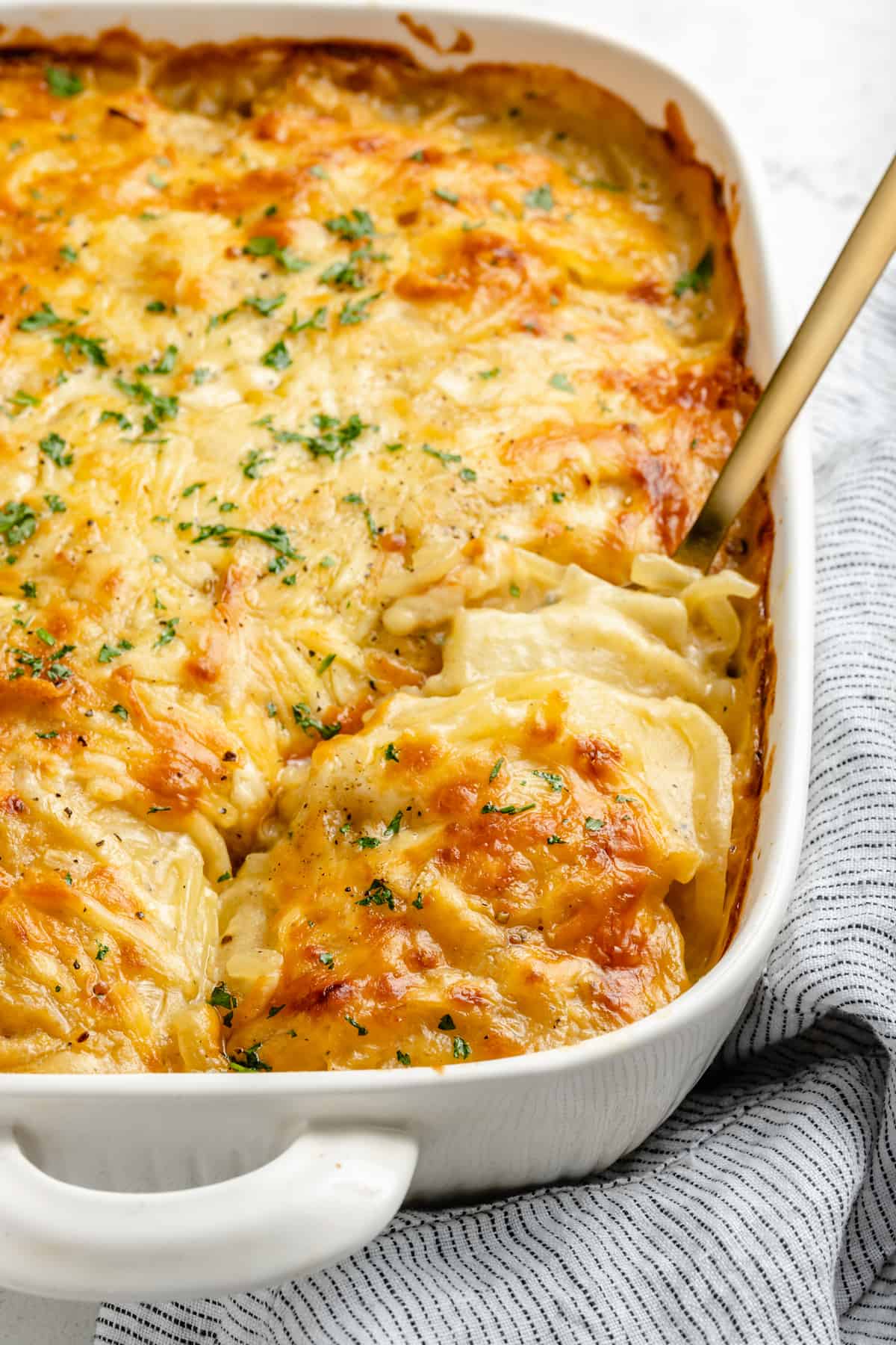 Cheesy Scalloped Potatoes