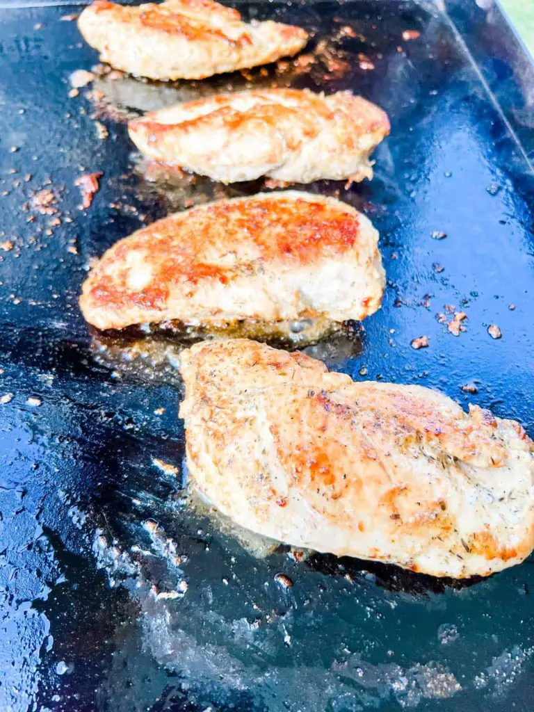 How Long To Cook Chicken Breast On A Blackstone Griddle?